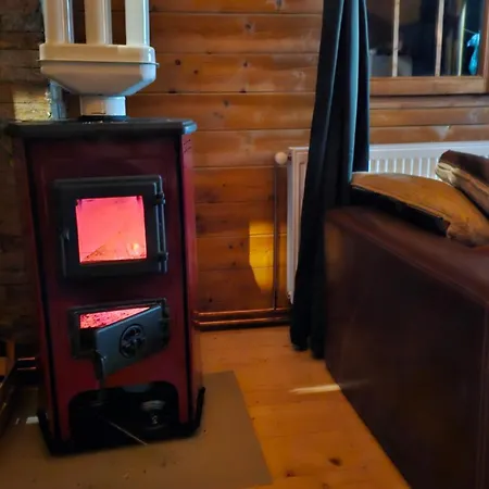 Eko Kuca Zlatiborsko Srce