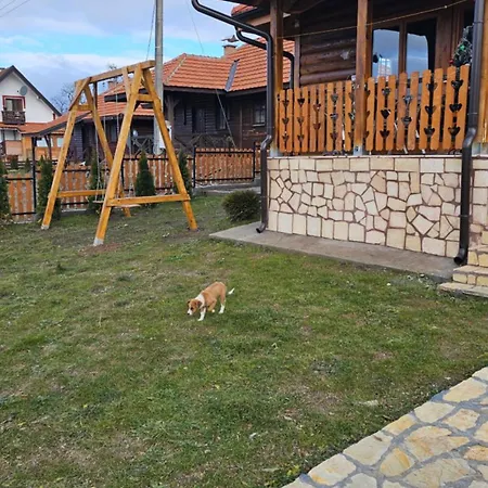 Eko Kuca Zlatiborsko Srce Tatil Evi