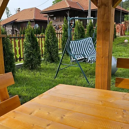 Eko Kuca Zlatiborsko Srce Tatil Evi
