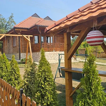Eko Kuca Zlatiborsko Srce Tatil Evi *