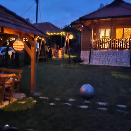 Eko Kuca Zlatiborsko Srce *